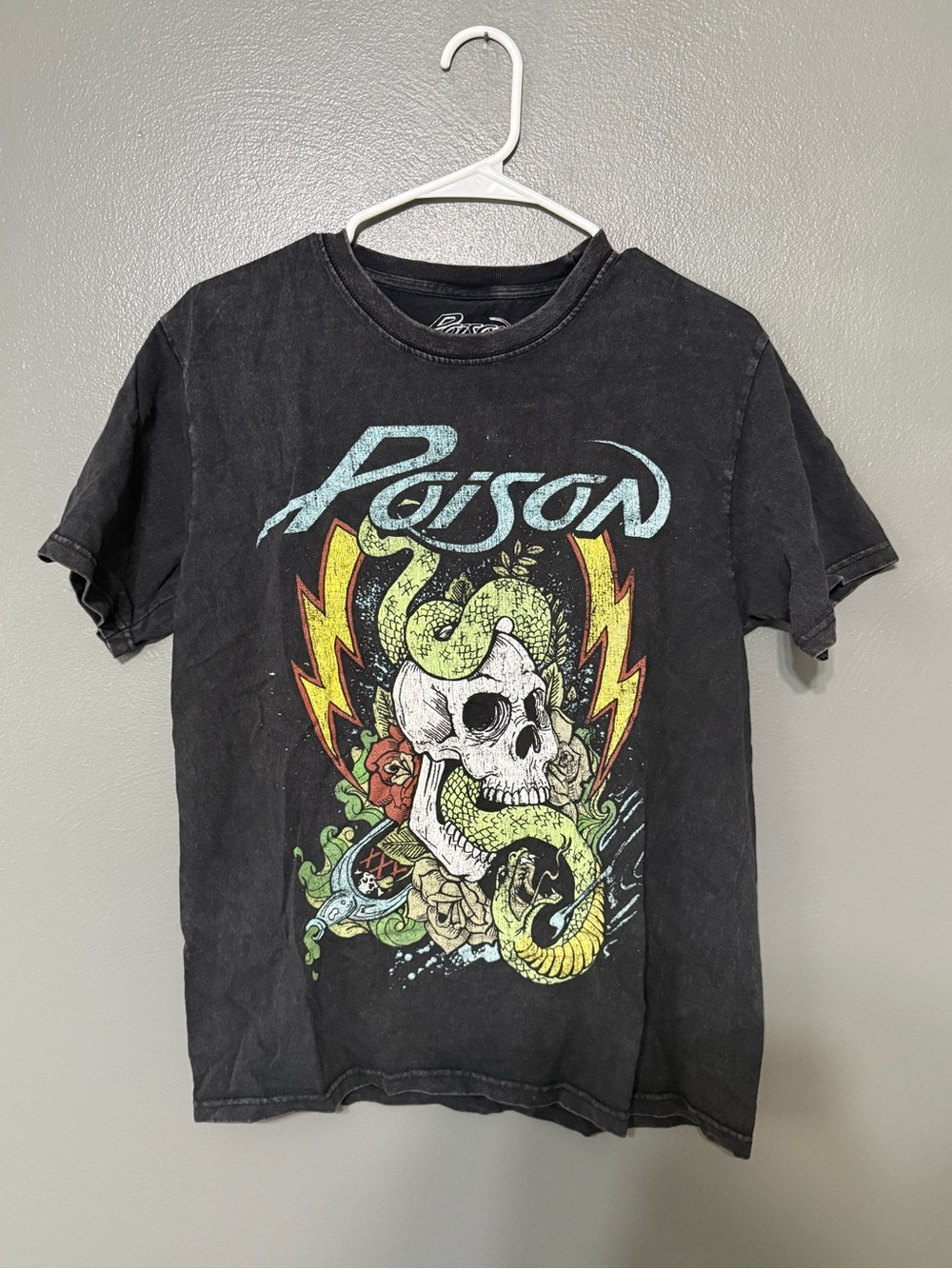Aeropostale Black Graphic Tee with Multicolor Skull & Snake.